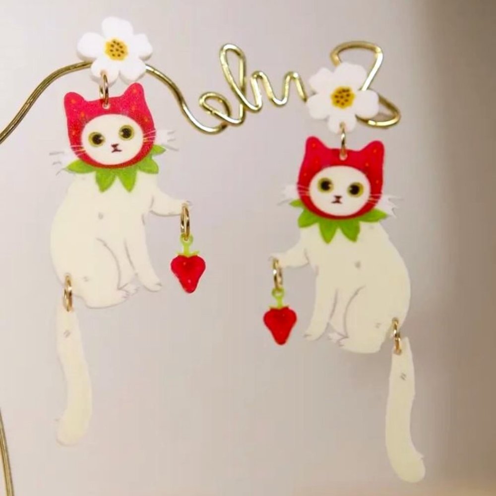 NEW Zoe Silly White Cat with a Strawberry Dangle Earrings Pierced
